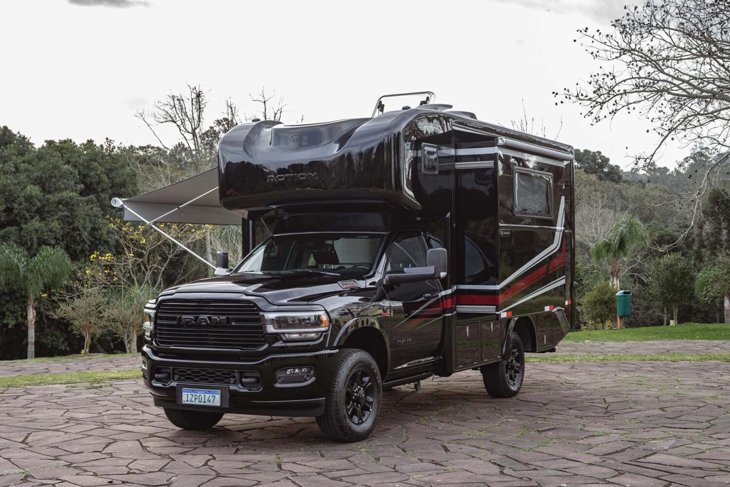 MOTORHOME ACTION RAM (18)